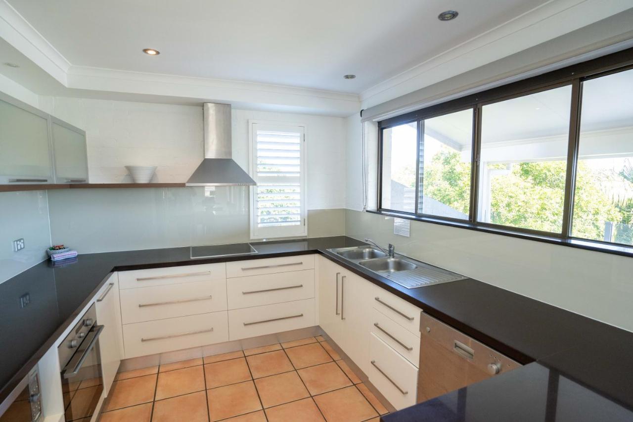 Myuna Holiday Apartments Noosa Heads Exterior photo