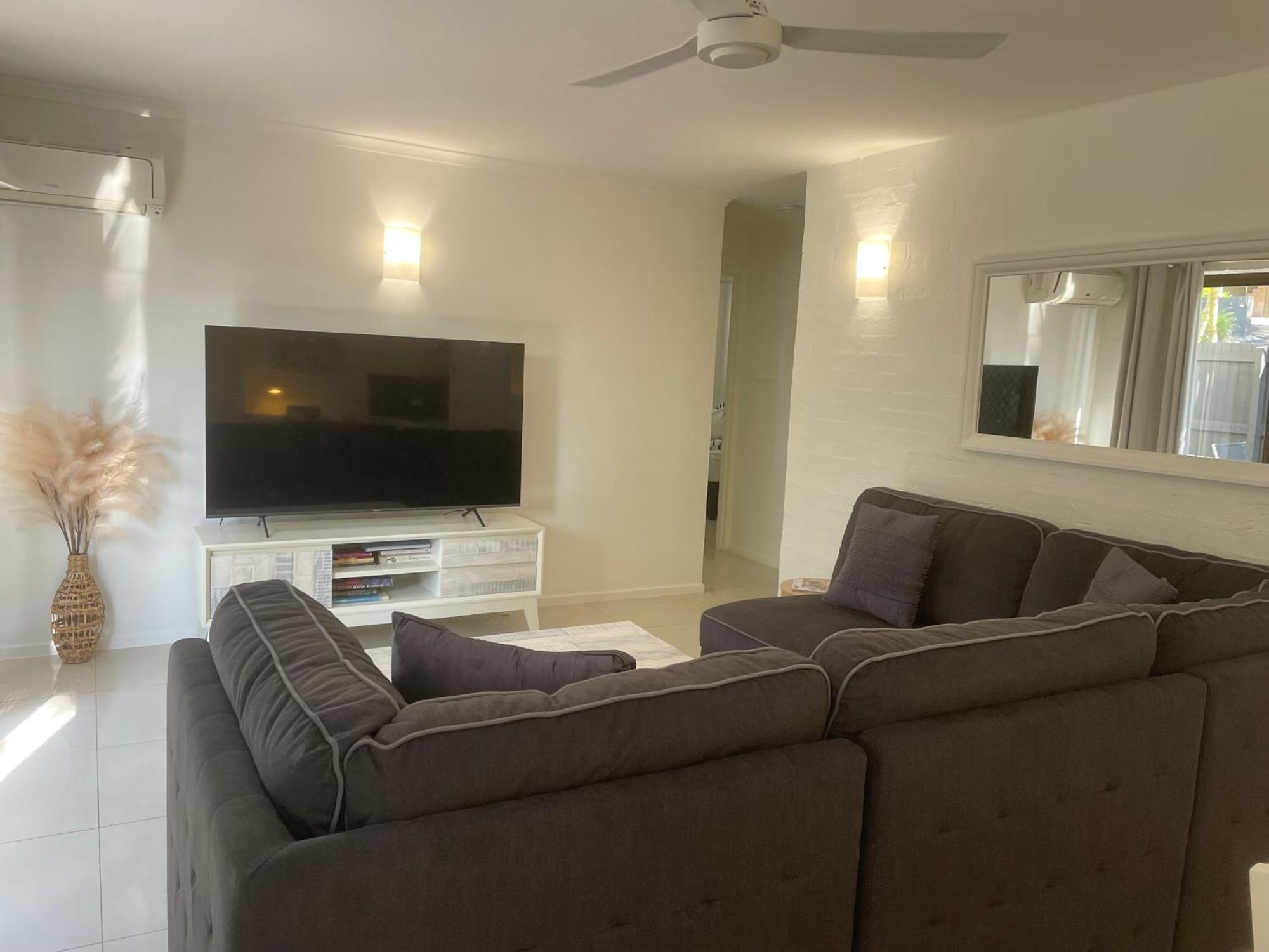 Myuna Holiday Apartments Noosa Heads Exterior photo