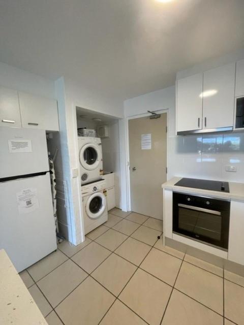 Myuna Holiday Apartments Noosa Heads Exterior photo
